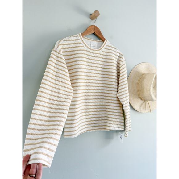 J Crew Factory | NWT | Reversible quilted pullover in Tan White | Sz XS - Picture 3 of 9